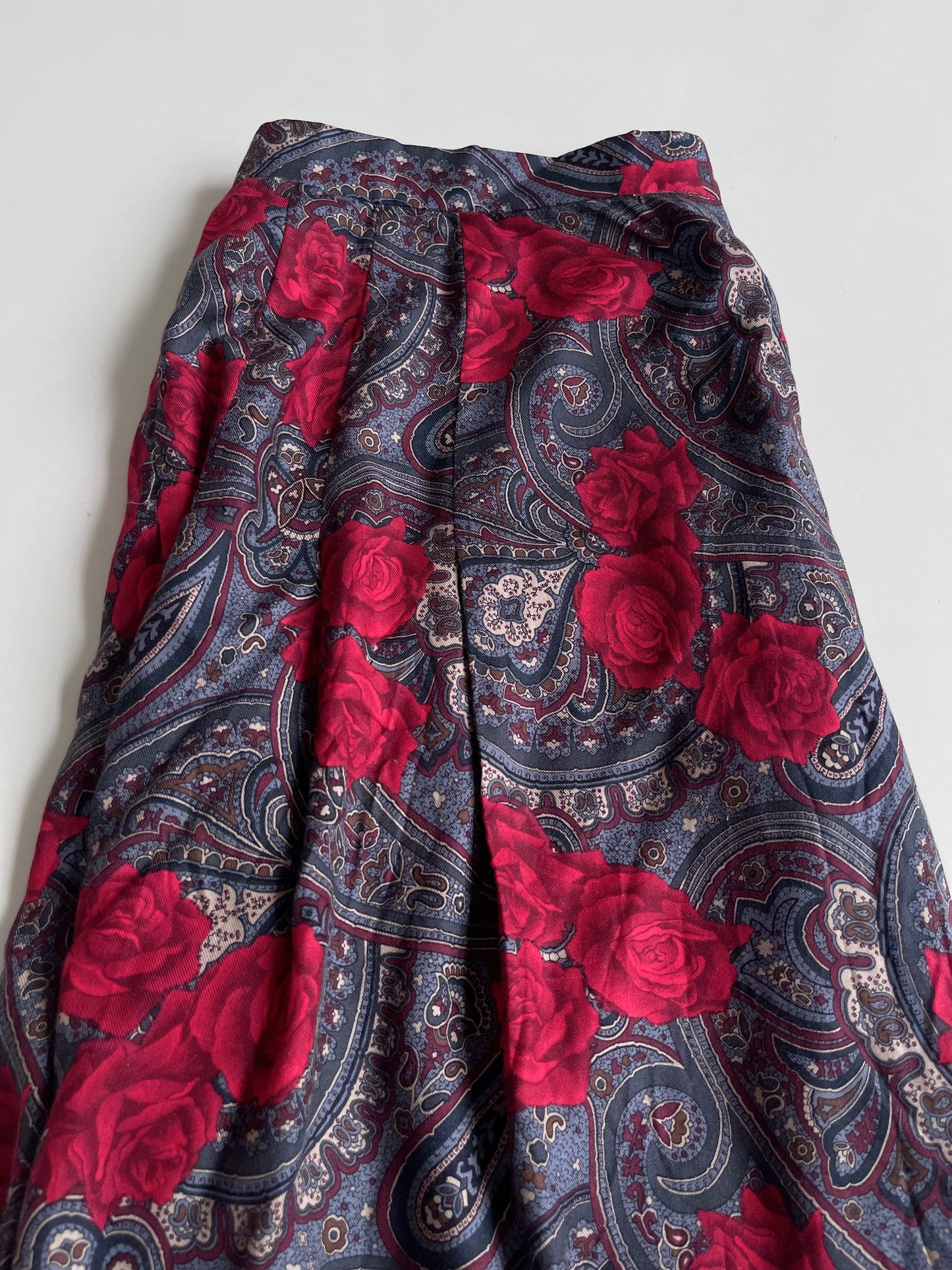 Vintage Collectibles Skirt Waist-Skirt 26