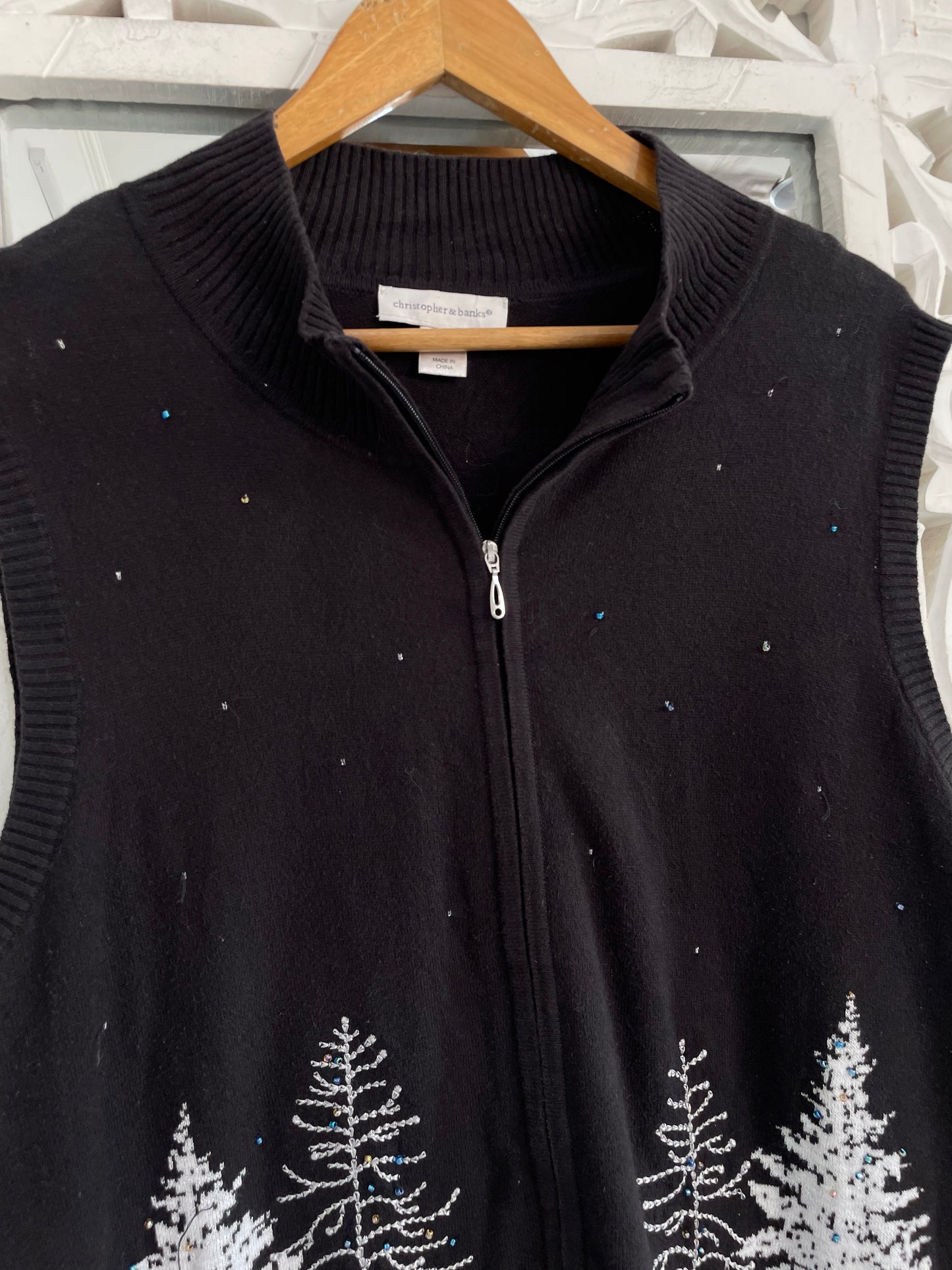 Christopher & Banks Christmas Sweater Vest-Bust 44