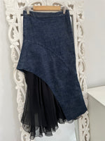 Load image into Gallery viewer, Denim Skirt-Waist 24
