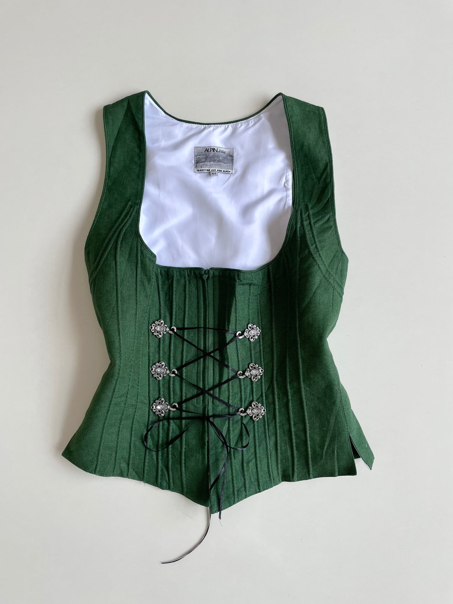 Alpin Vintage Top-Bust 42