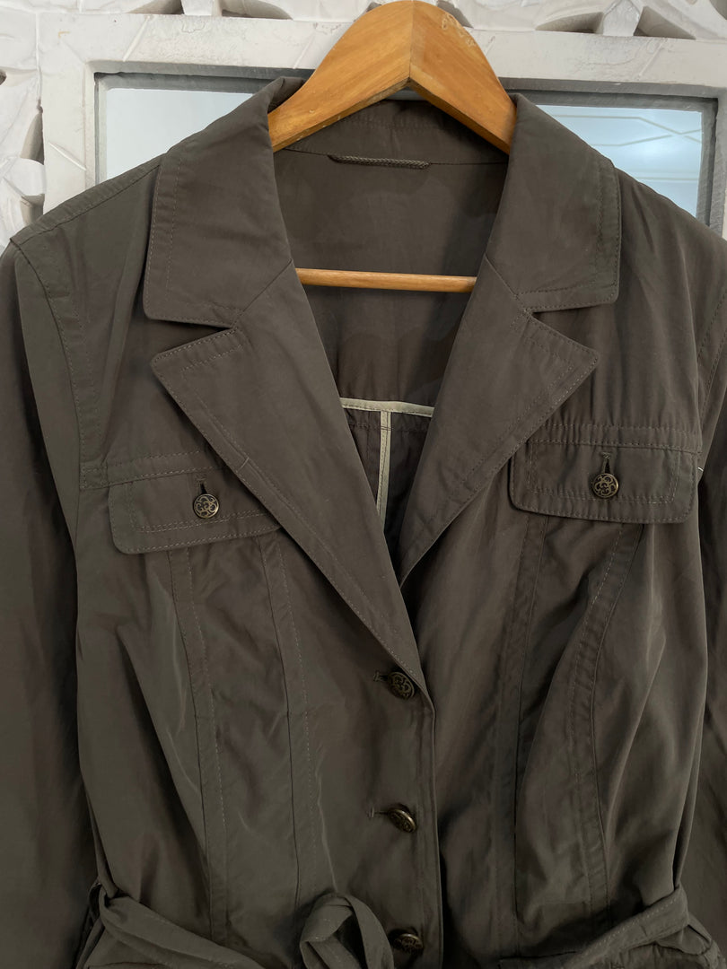 Vintage Jacket-Bust 42