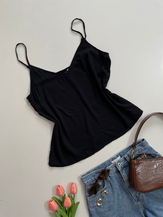 HM BLACK CAMI - BUST 34 to 36