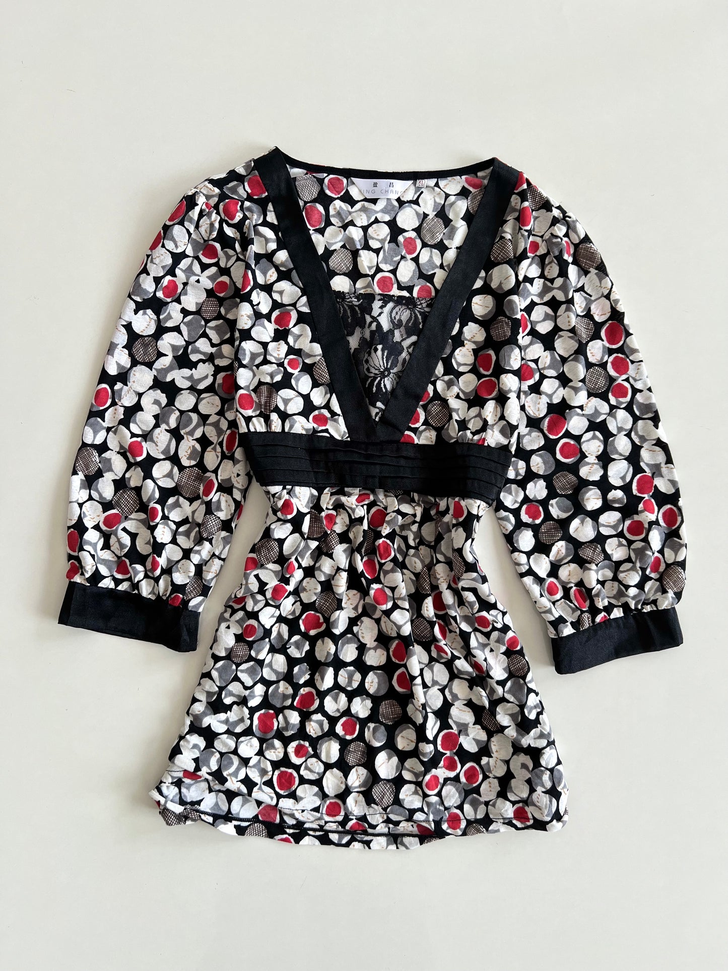 Ying Chang Top-Bust 40 to 42
