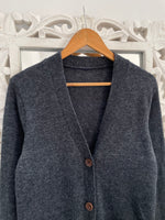 Load image into Gallery viewer, Shrug- Bust 40