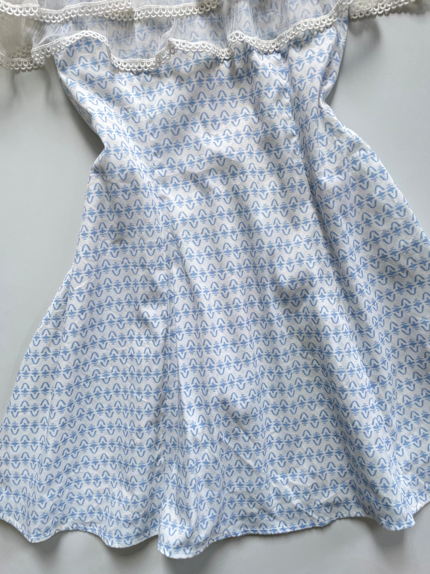 Dress-Bust 30