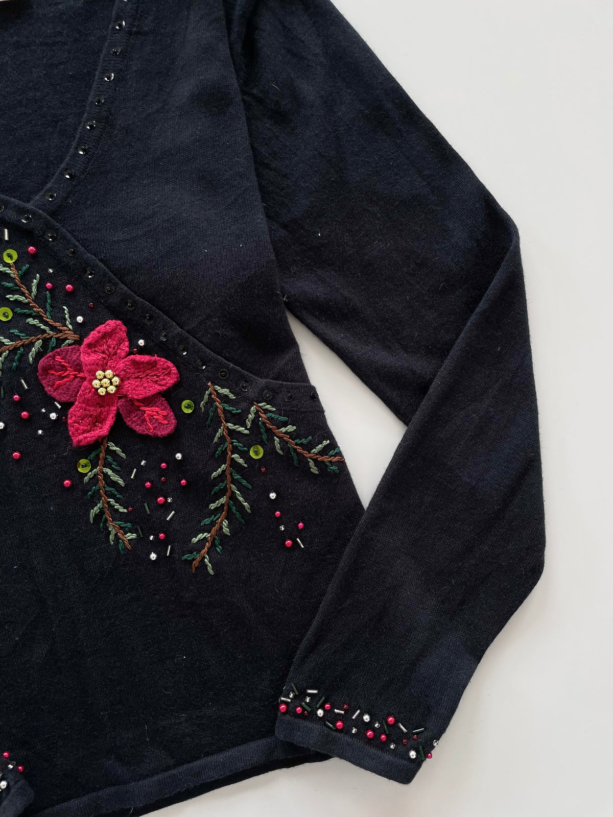 Crystal Kobe Embroidered Vintage Sweater-Bust 40