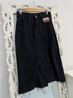 Load image into Gallery viewer, Denim Long Skirt-Waist 26
