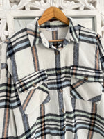 Load image into Gallery viewer, Reyon Super Thick Shacket-Chest 46