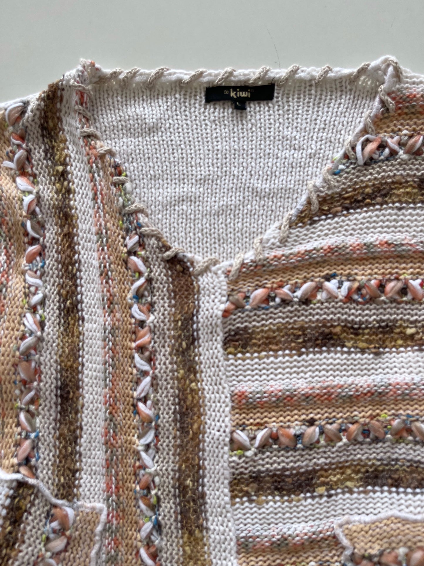 Kiwi Embroidered Sweater-Bust 38