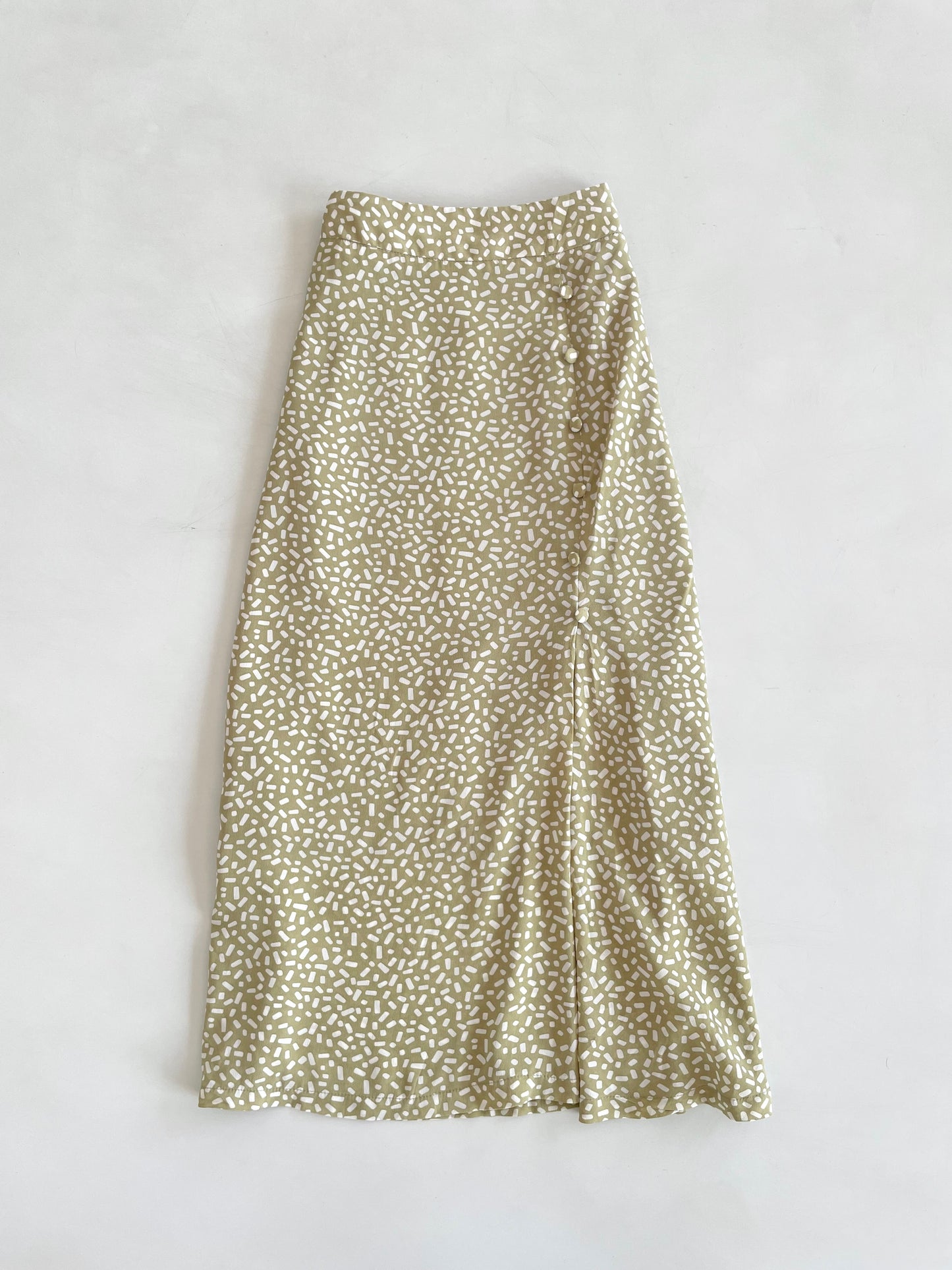 Beige Flowy Skirt-Waist 26