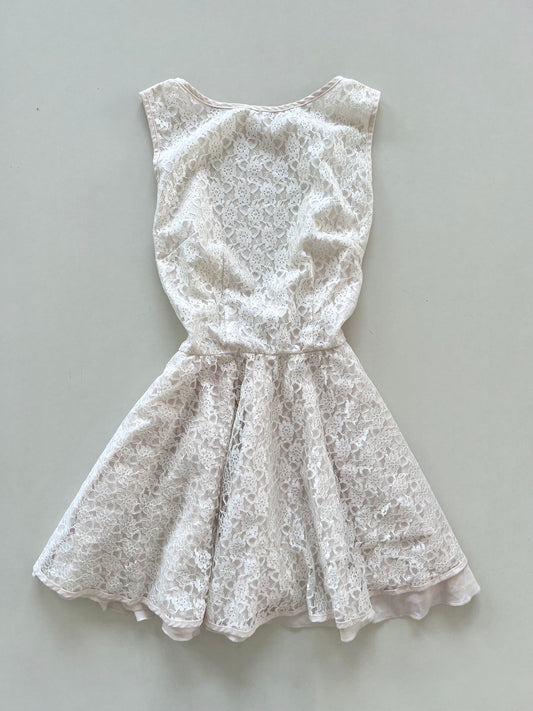 Jones+Jones Lace Dress-Bust 34