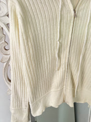 Zipper Sweater-Bust 42