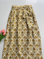 Load image into Gallery viewer, PRINTED YELLOW SKIRT - WAIST 34 TO 38
