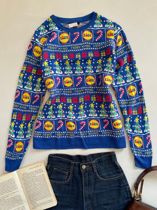 Christmas Sweater-Chest 38