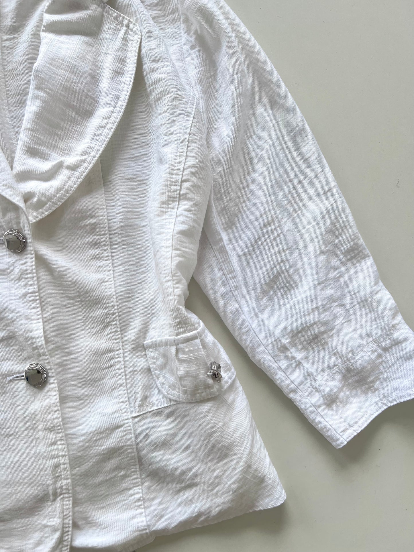 White Vintage Blazer-Bust 42
