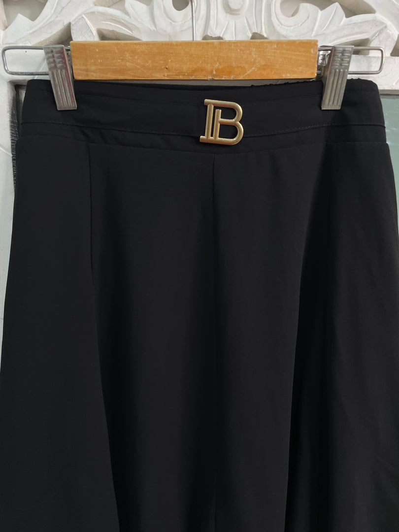 Skirt-Waist 32 to 34