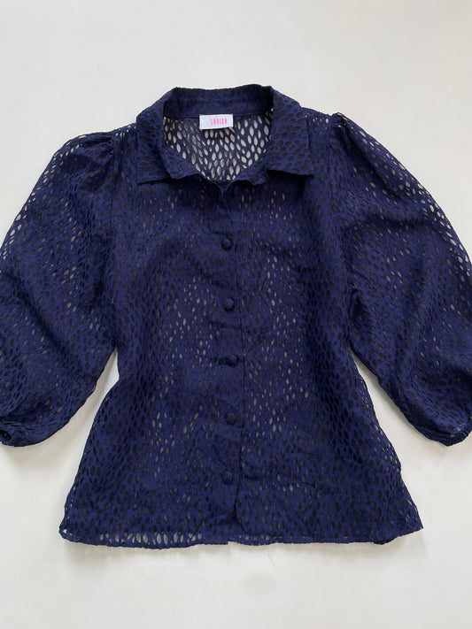 Savida Sheer Shirt-Bust 40