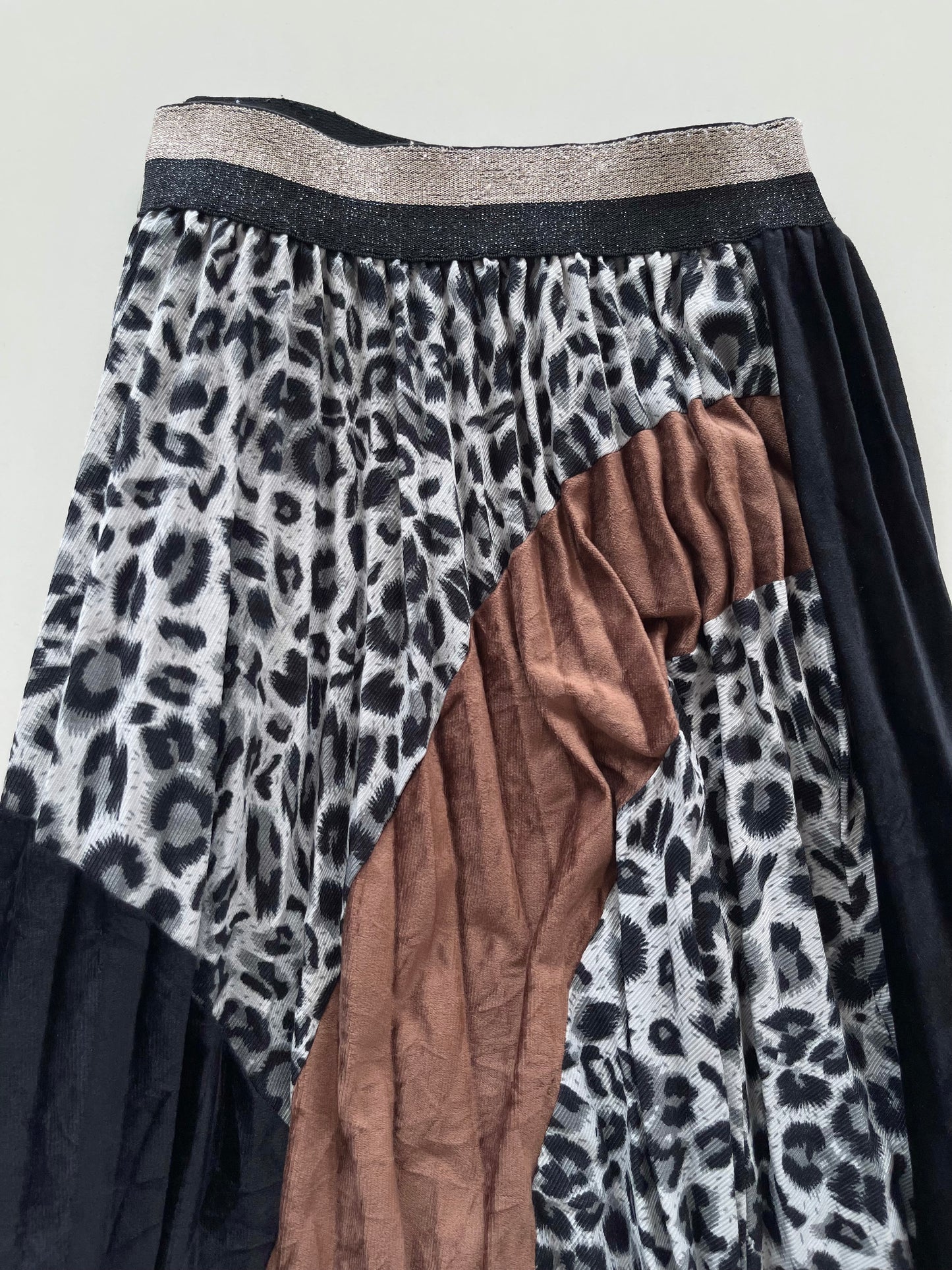 Vintage Skirt-Waist  28 to 34