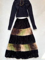 Load image into Gallery viewer, Vintage Skirt-Waist 26 to 32
