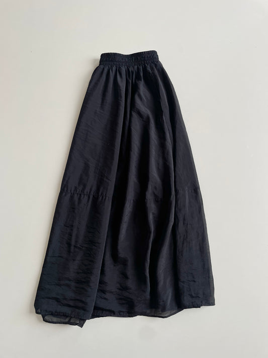 Black Classic Prairie Skirt-Waist 28 to 34