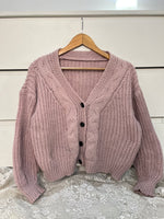 Load image into Gallery viewer, Chunky Soft Sweater-Bust 42
