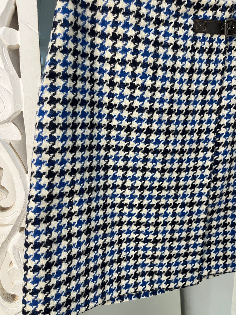 Tweed Skirt-Waist 26