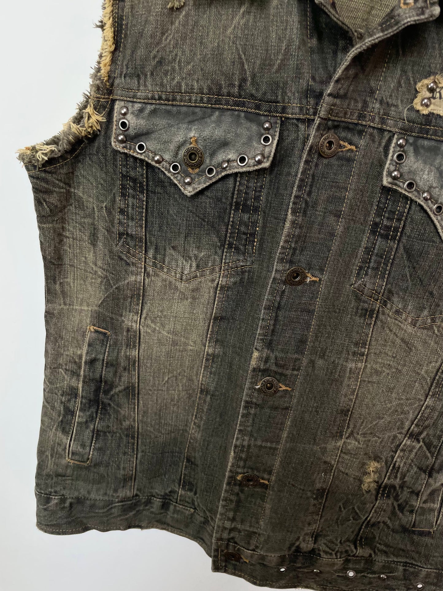 In The Attic Denim Vest-Bust 38