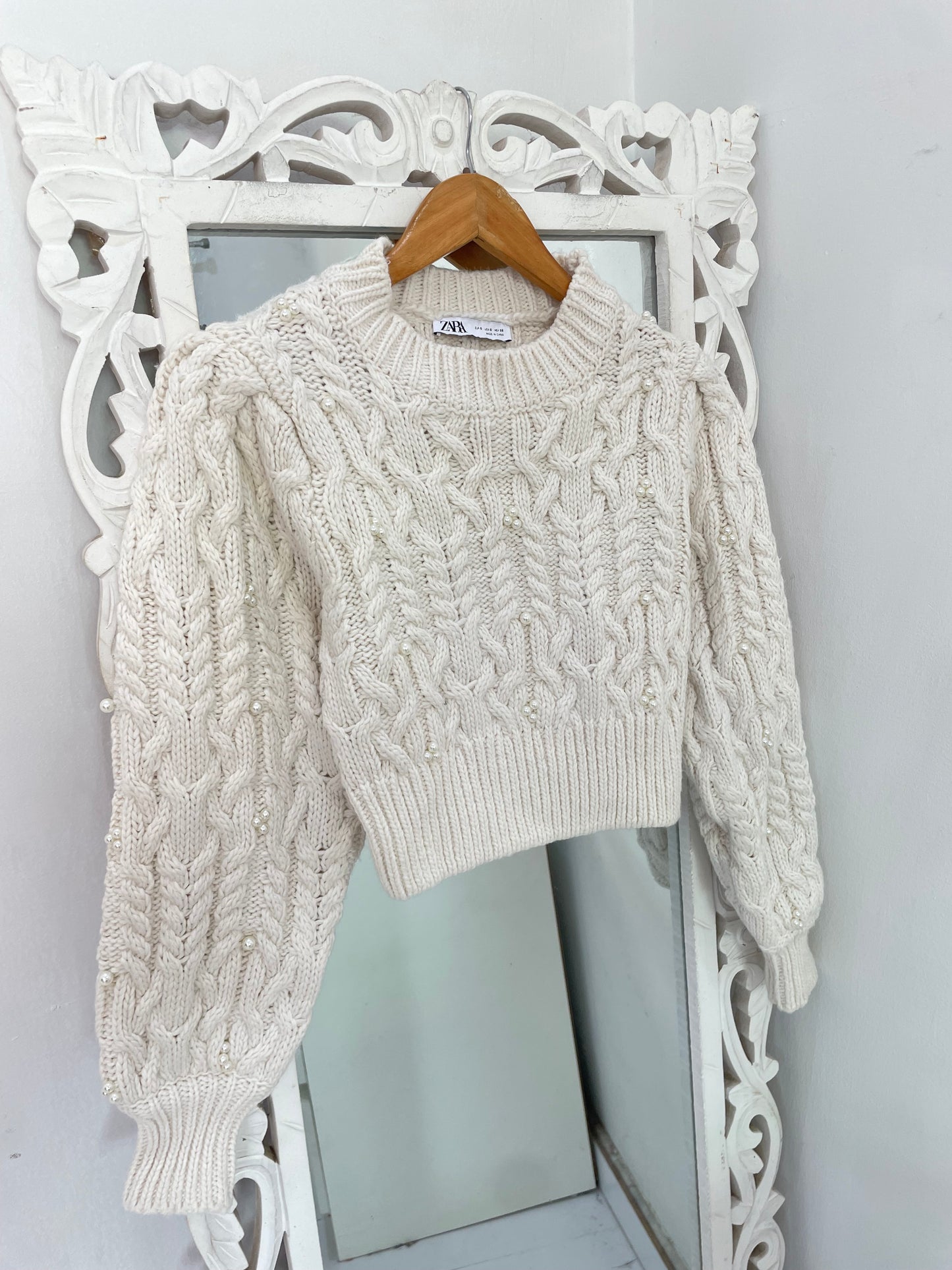 Zara Thick Sweater-Bust 34
