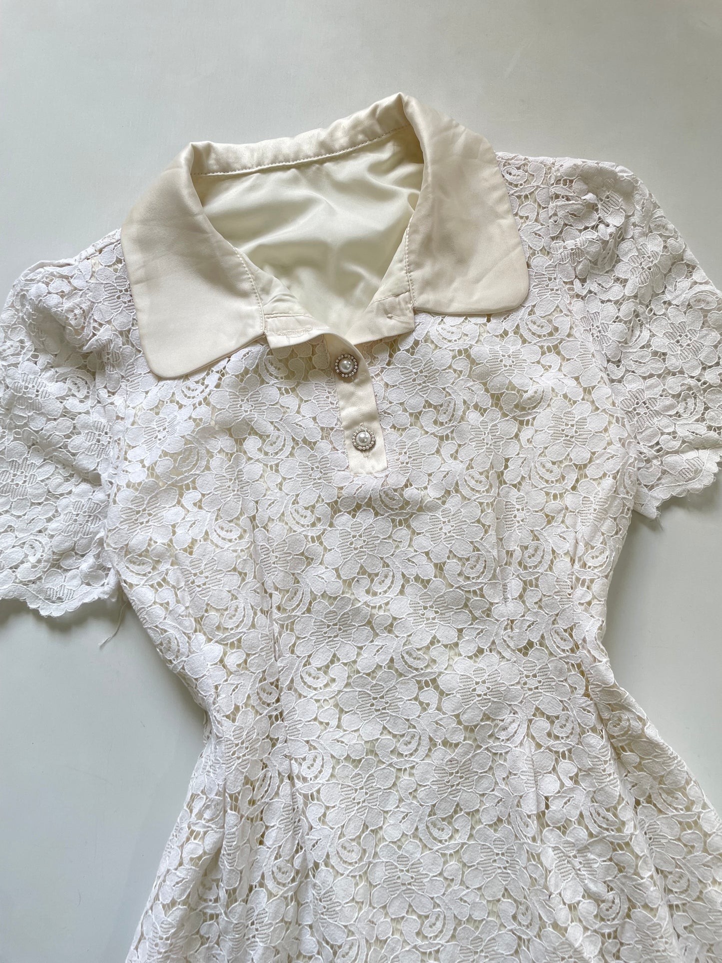 Dress-Bust 32