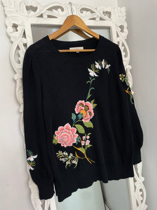 Embroidered Vintage Sweater-Bust 42