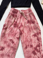 Load image into Gallery viewer, Old Navy Sweatpants-Waist 28 to 32
