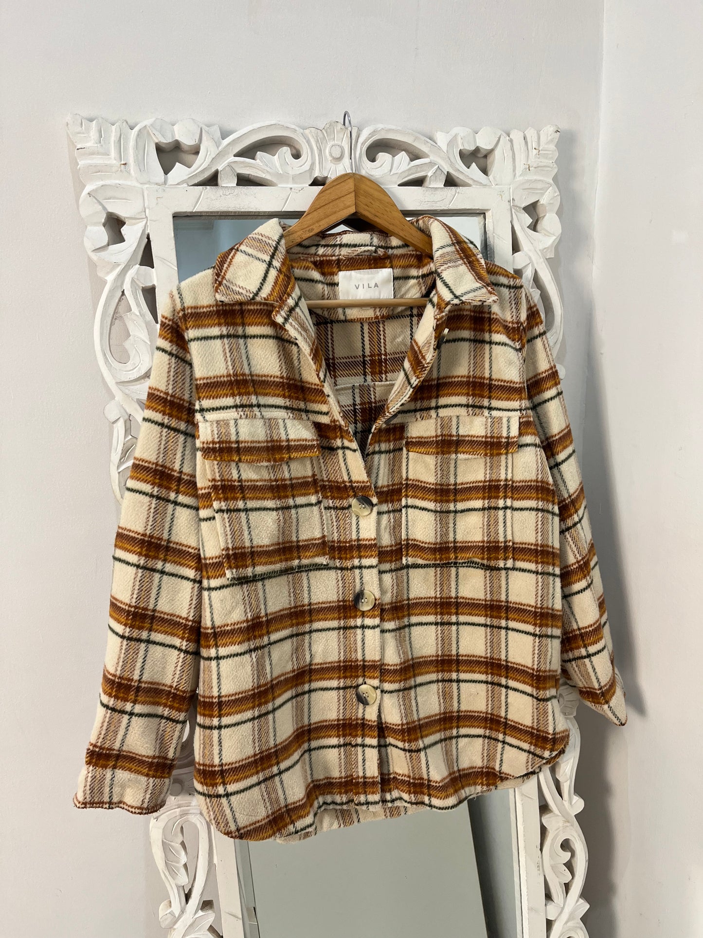 Vila Super Thick Shacket-Chest 42