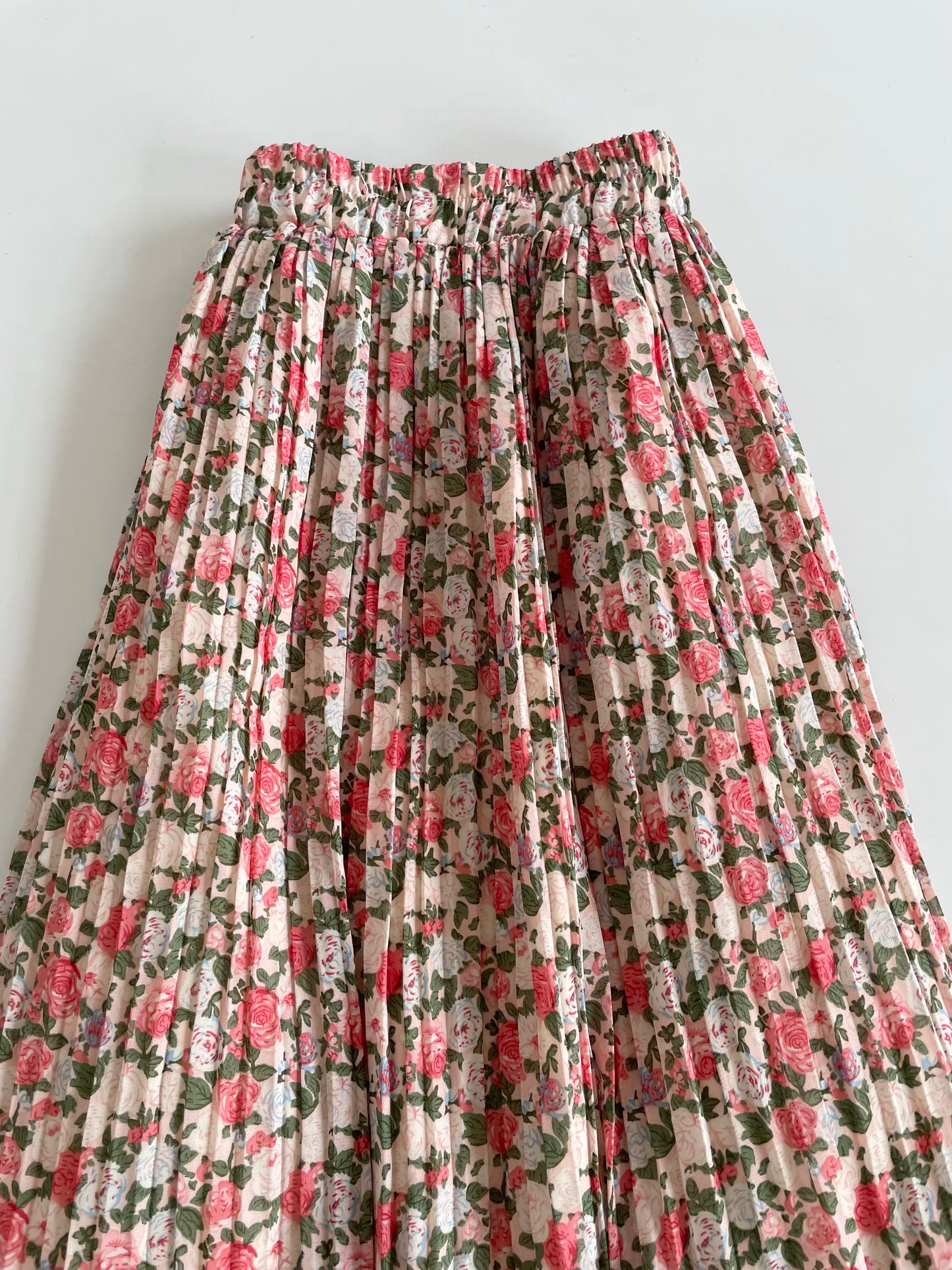 Shades Of Pink Pleated Skirt-Waist 26 to 34