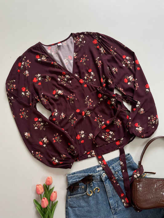 OLD NAVY WRAPAROUND FLORAL TOP - BUST 38 to 42