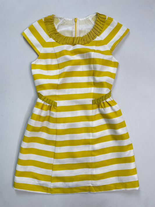 Dress-Bust 32