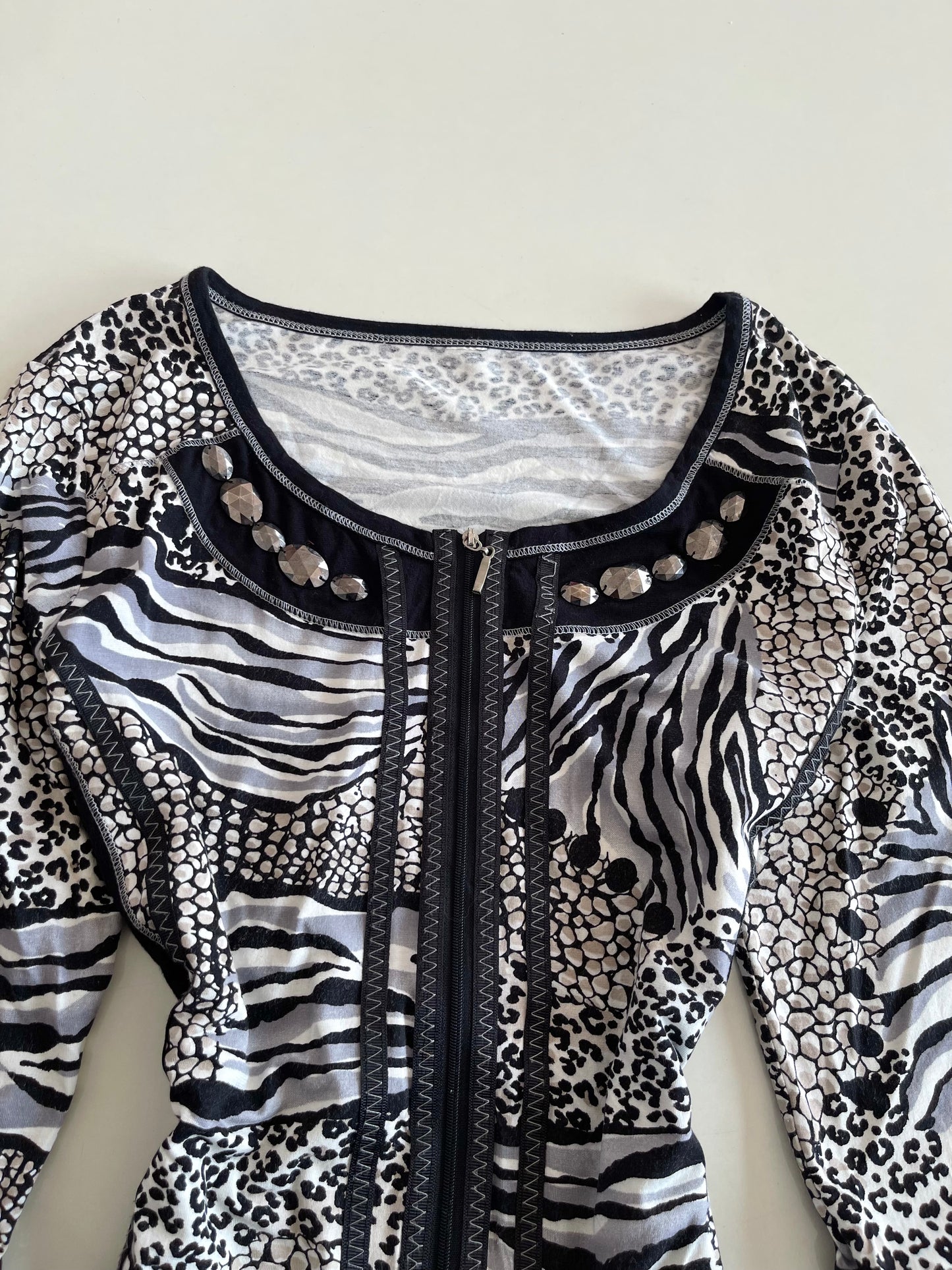 Vintage Top-Bust 40 to 42