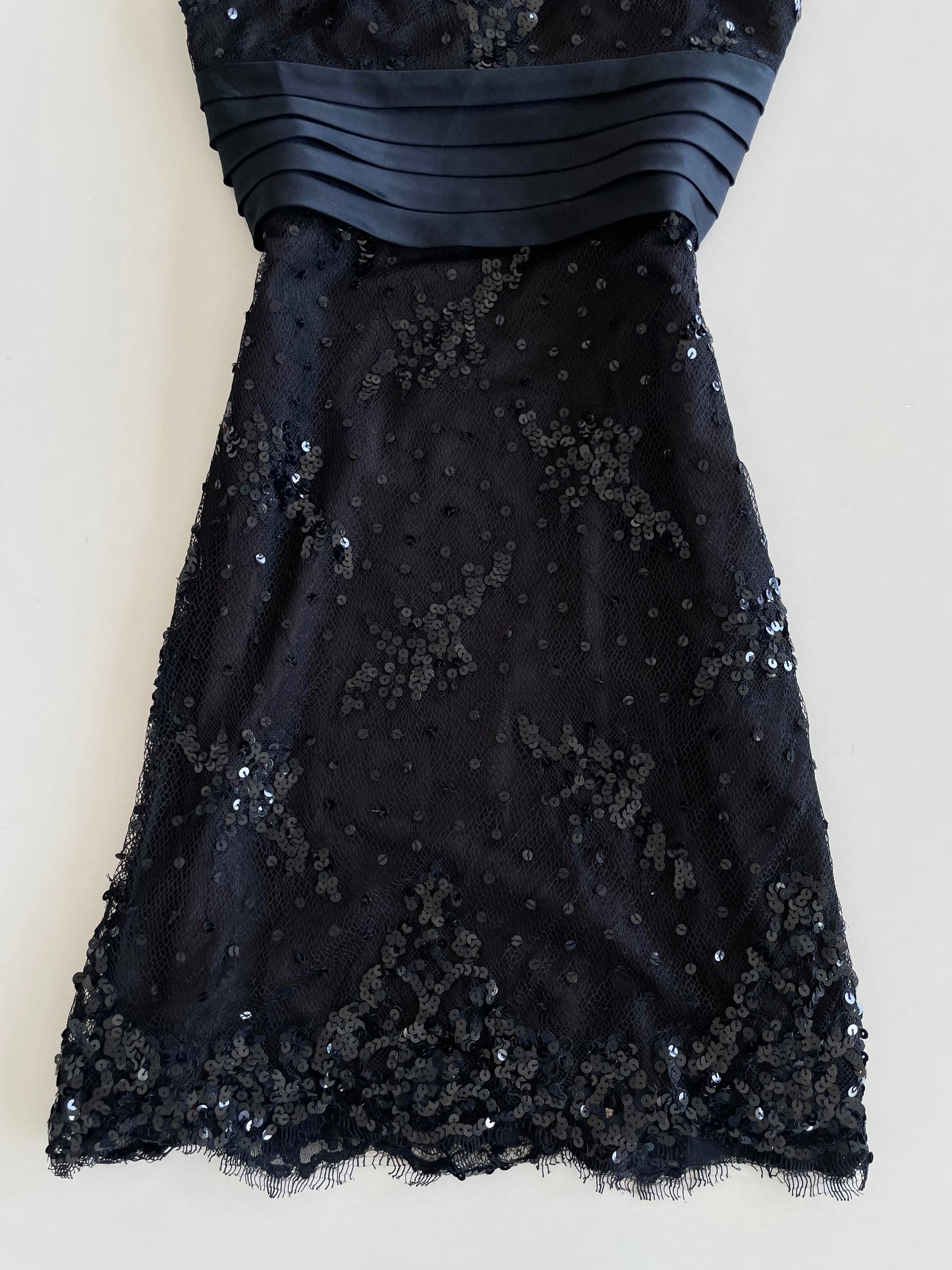 Bcbg Maxazria Sequin Vintage Dress-Bust 32
