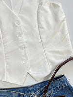 Load image into Gallery viewer, Swan White Waistcoat-Bust 36
