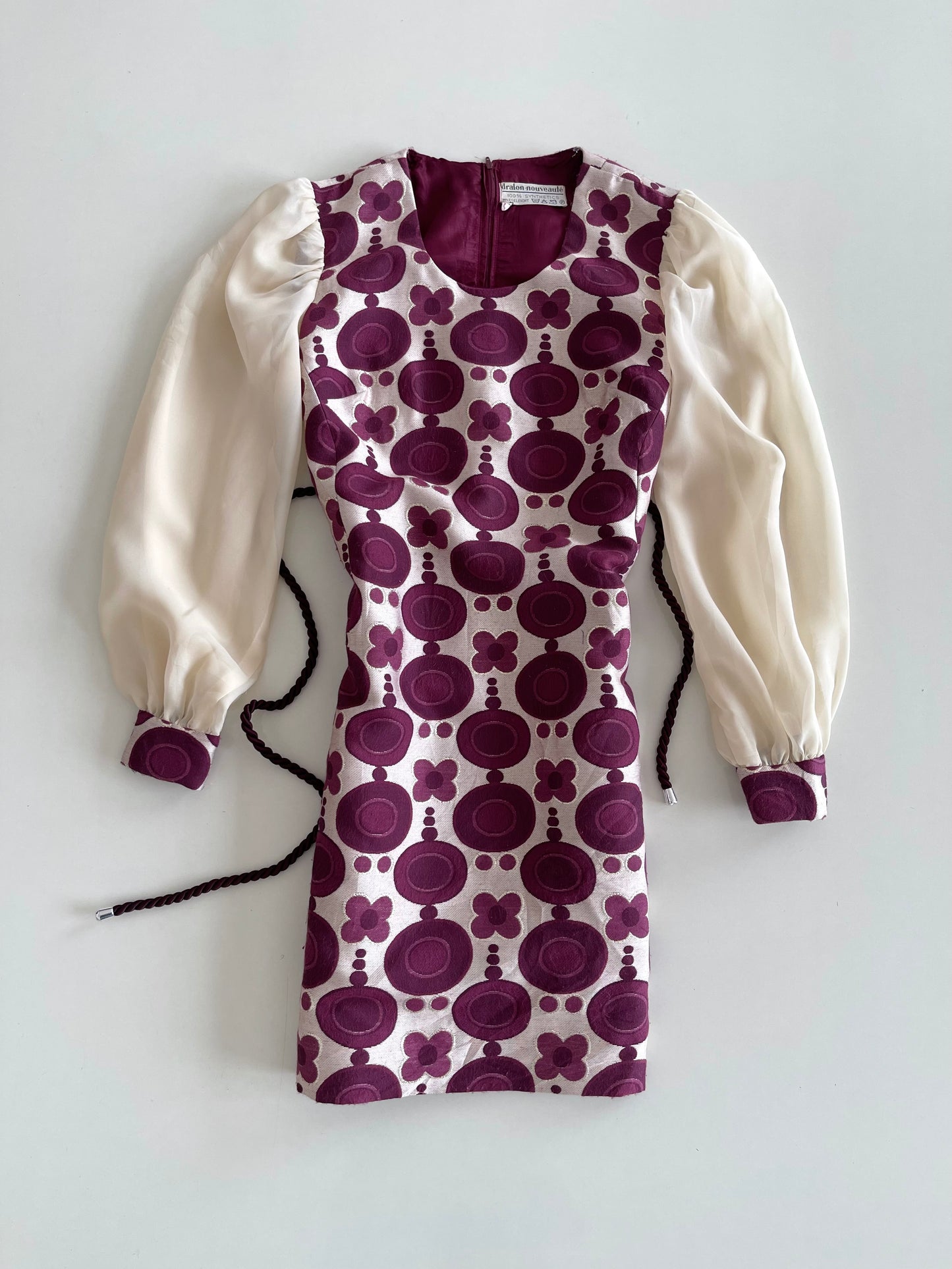 Dralon Nouveute Jacquard Dress-Bust 42