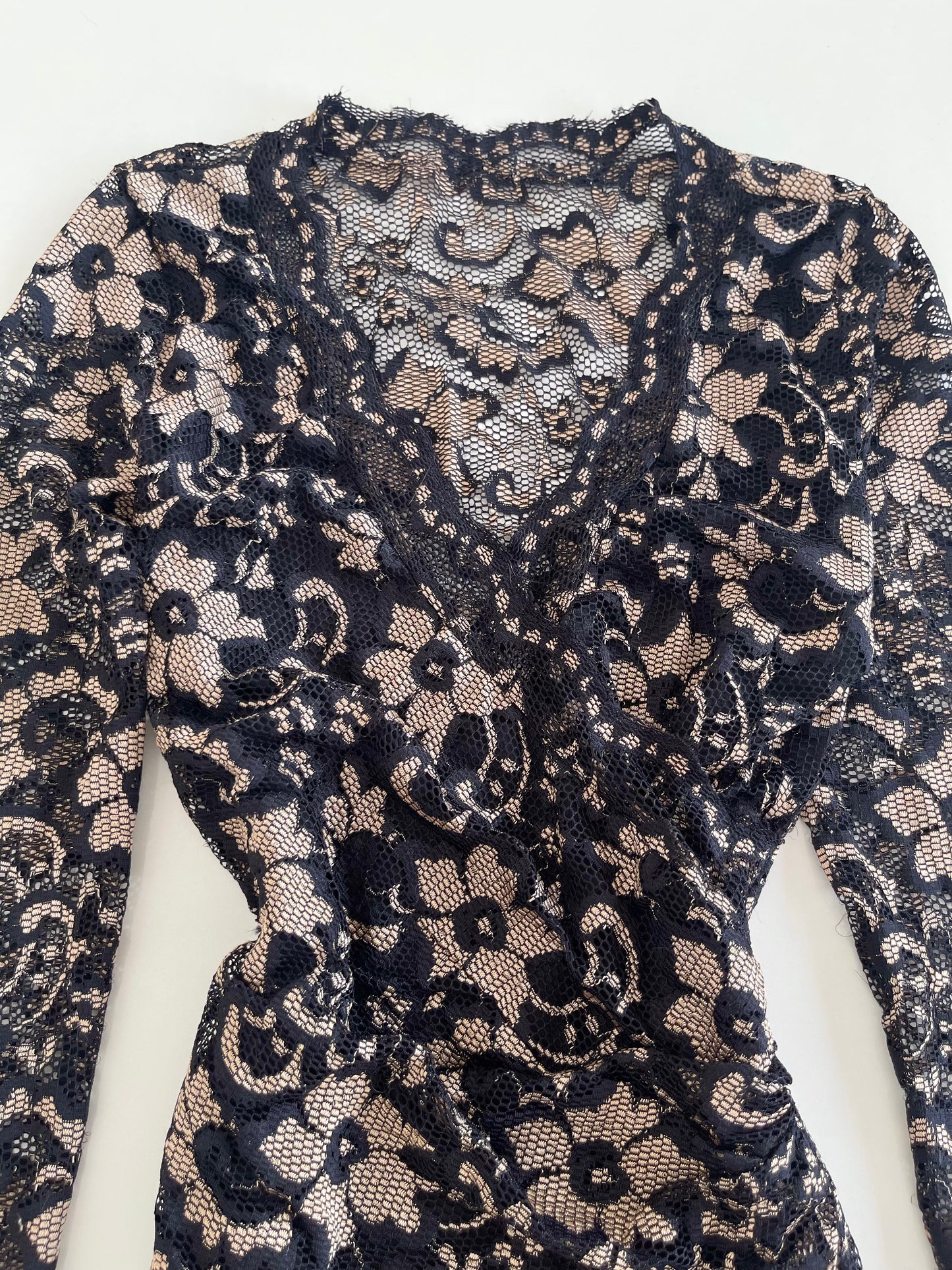 Vintage Lace Dress-Bust 32 to 34