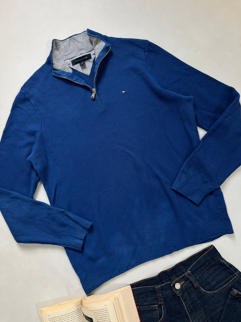 Vintage Tommy Hilfiger Sweater-Chest 44