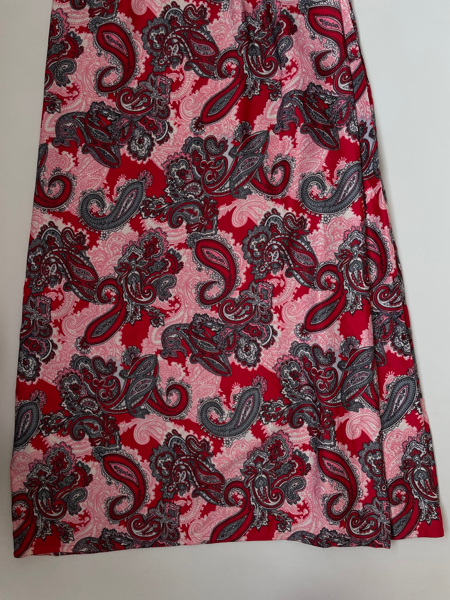 Vintage Long Skirt-Waist 26 to 32