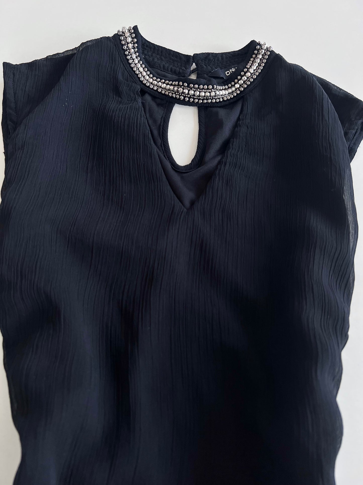 Only Top-Bust 34