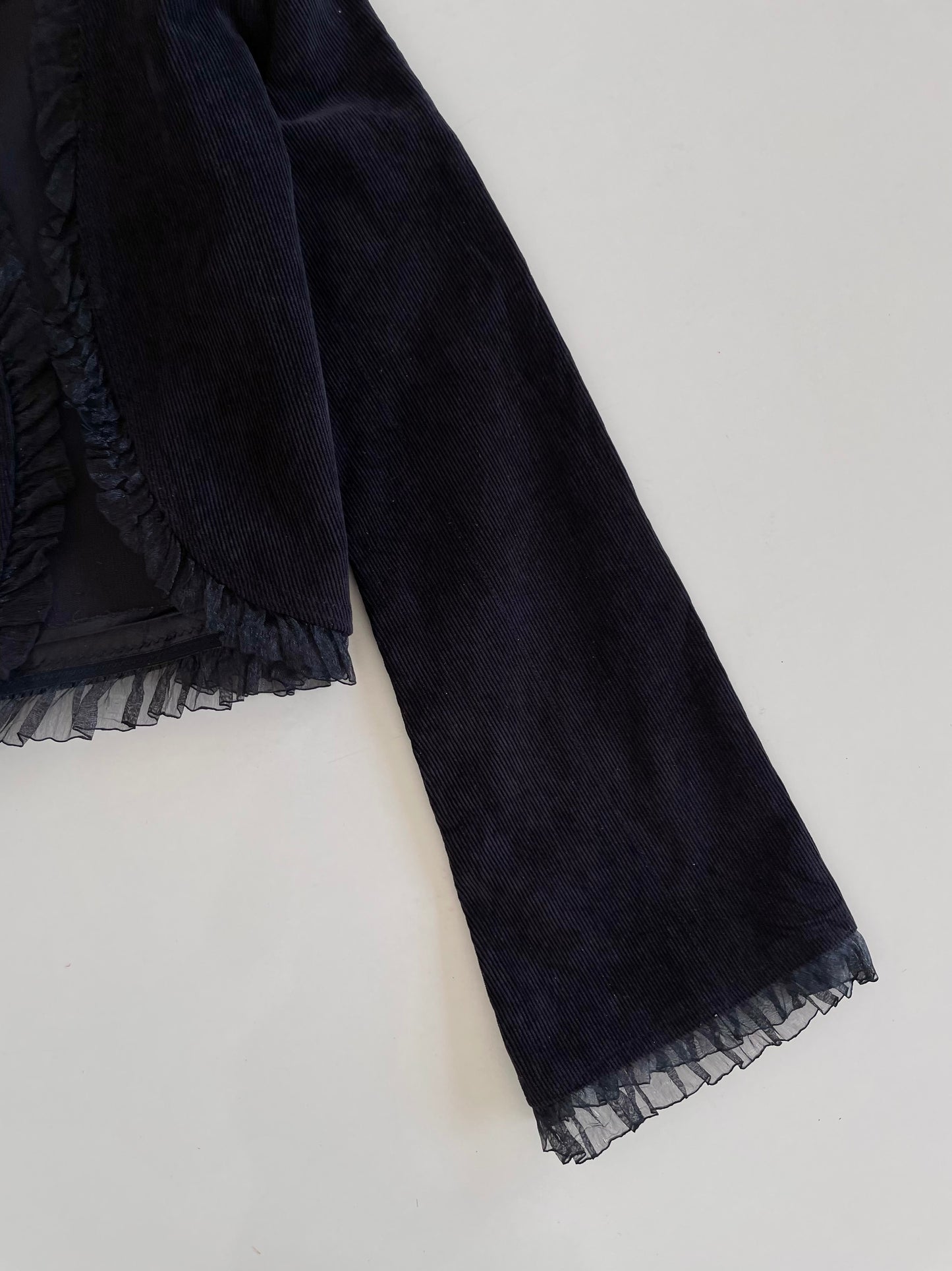 Lacy Corduroy Vintage Top-Bust 28