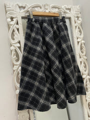 Vintage Warm Skirt-Waist 24 to 28