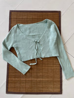 Load image into Gallery viewer, Winter Top-Bust 34 to 36