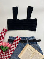 Load image into Gallery viewer, Wild Fable Knitted Top - Bust 34 to 36
