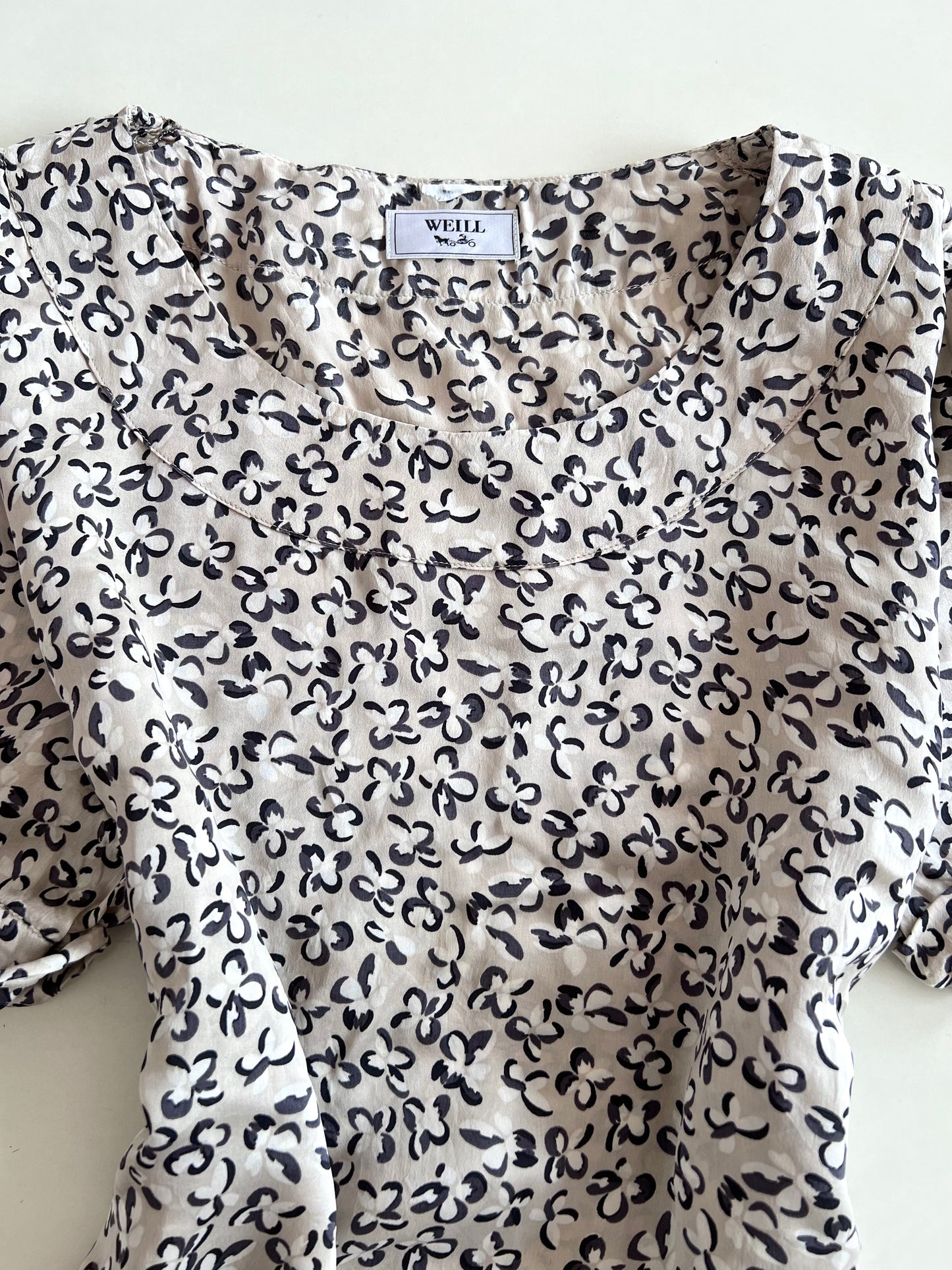 Weill Vintage Top-Bust 46
