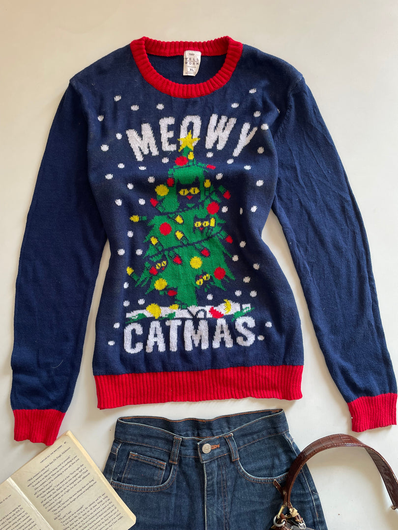 Christmas Sweater-Chest 36