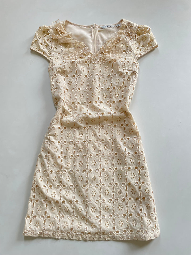 Eyelet Dress-Bust 30 to 32